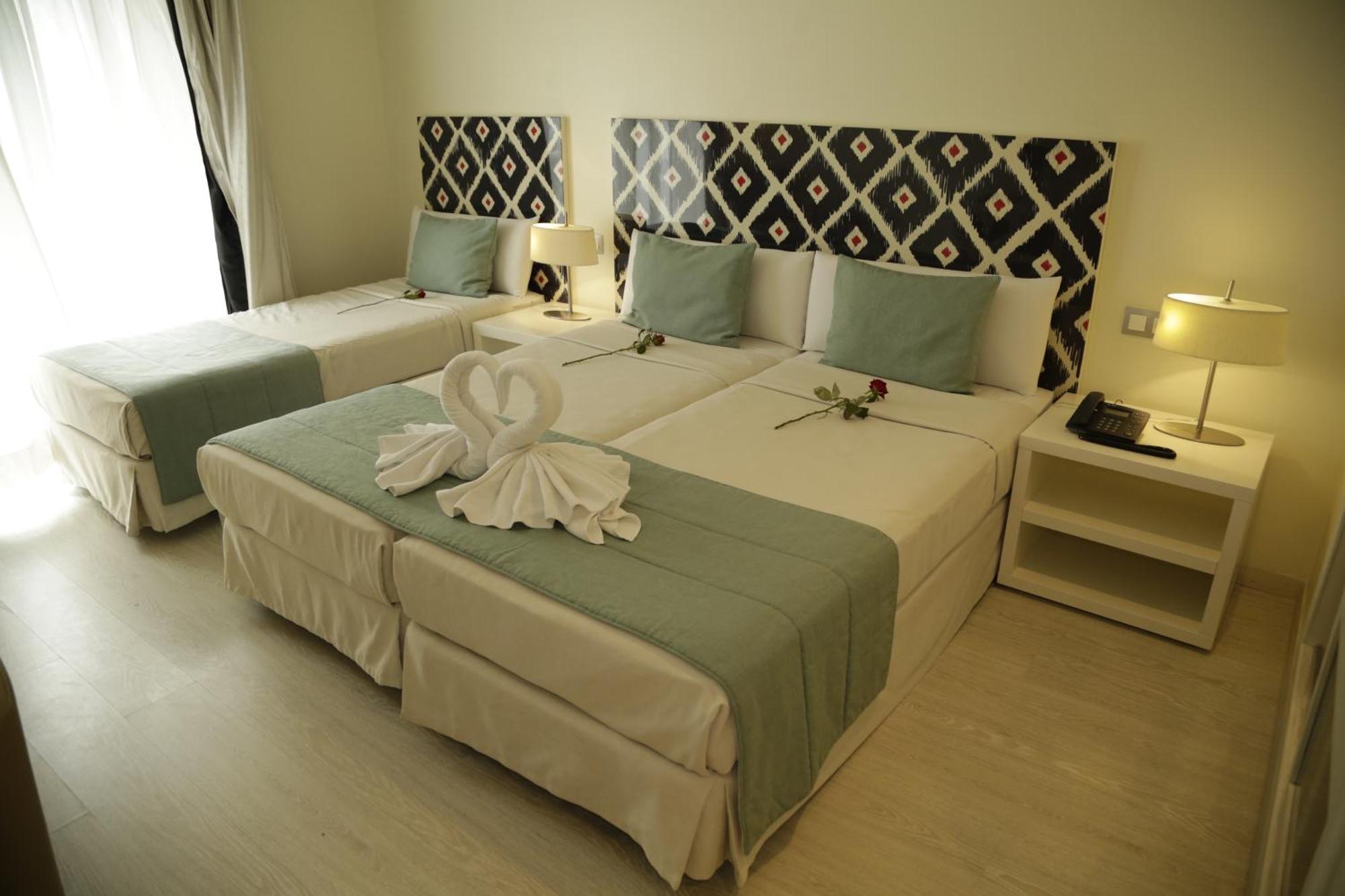 Al Mandari Hotel Tetouan Exterior photo