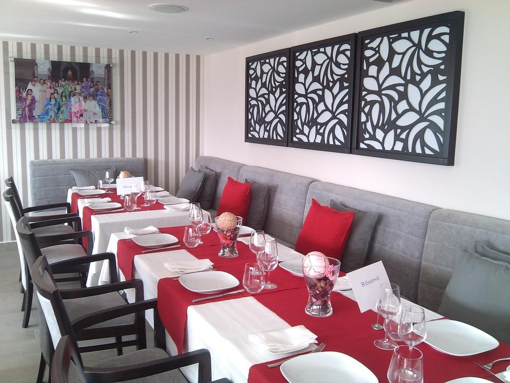 Al Mandari Hotel Tetouan Exterior photo