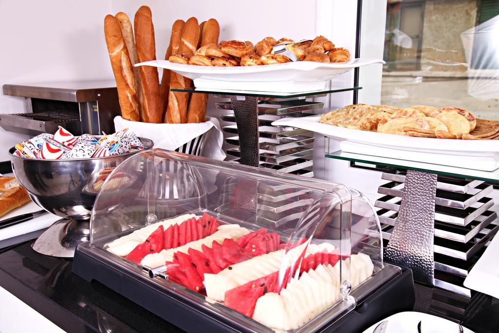 Al Mandari Hotel Tetouan Exterior photo